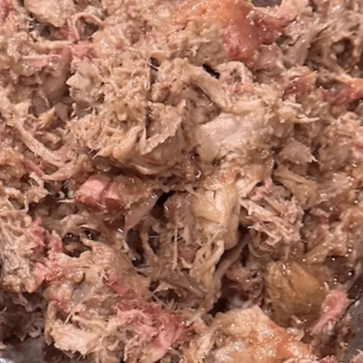 Smoked Pulled Pork by Backyard Texas Grill