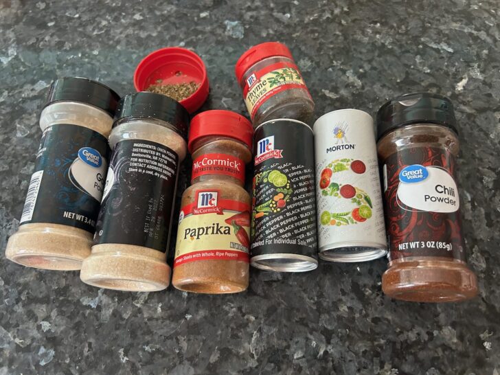 ingredients for homemade cajun seasoning
