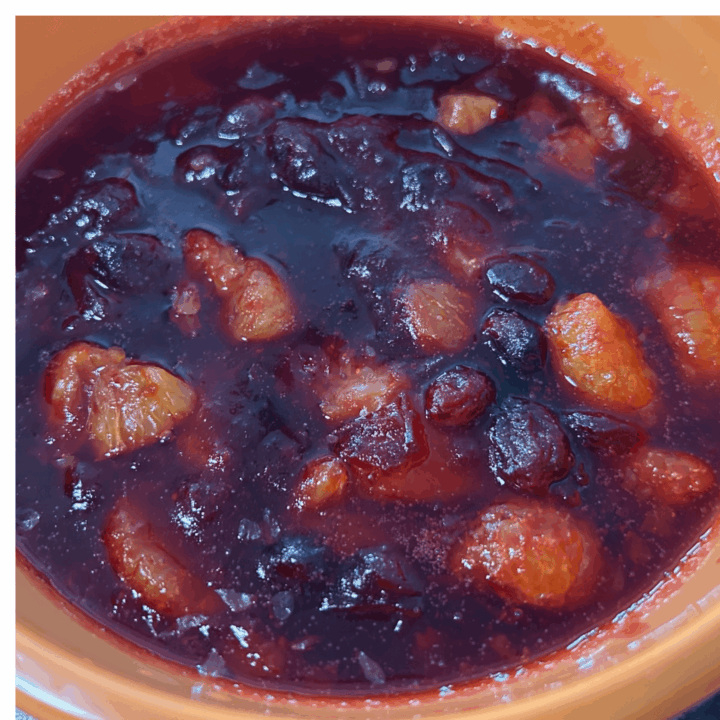 Quick & Easy Cranberry Mandarin Orange Salad