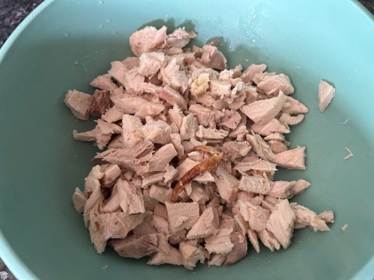 chopped turkey meat in bowl