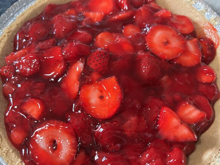 strawberry pie filling, delicious and juicy