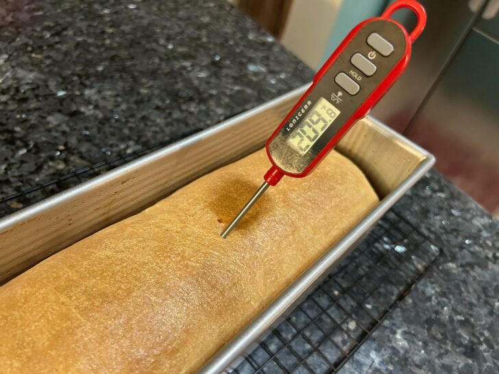 temperature of bread straight from the oven