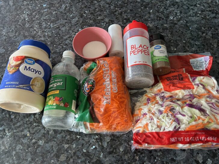 Classic Creamy Coleslaw