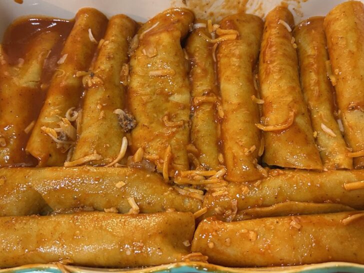 enchiladas rolled in pan