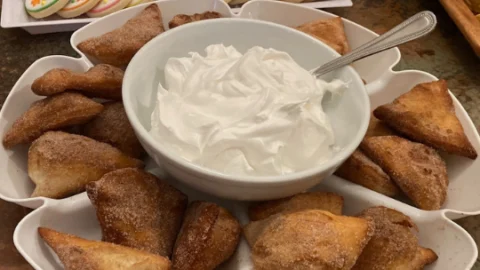 Image for Quick and Easy Sopapillas