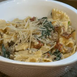 creamy italian bowtie pasta