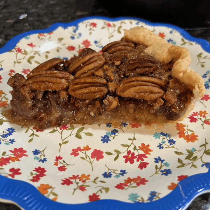 Cast Iron Skillet Pecan Pie