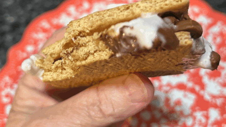 Image for How to Make S'Mores in the Oven