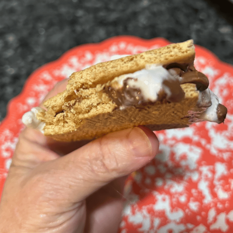 How to Make S'Mores in the Oven