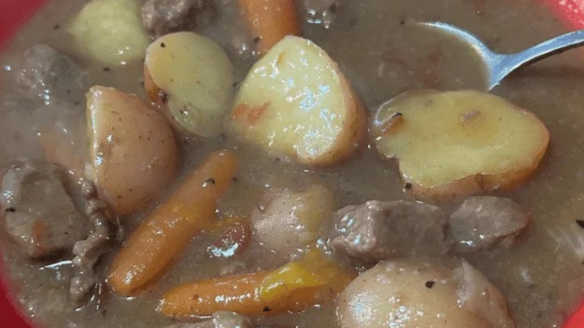 Dutch Oven Beef Stew (Texas Style)