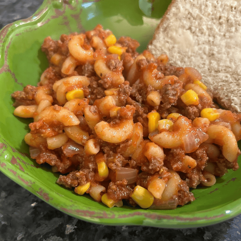 Mama's Old-Fashioned Texas Goulash