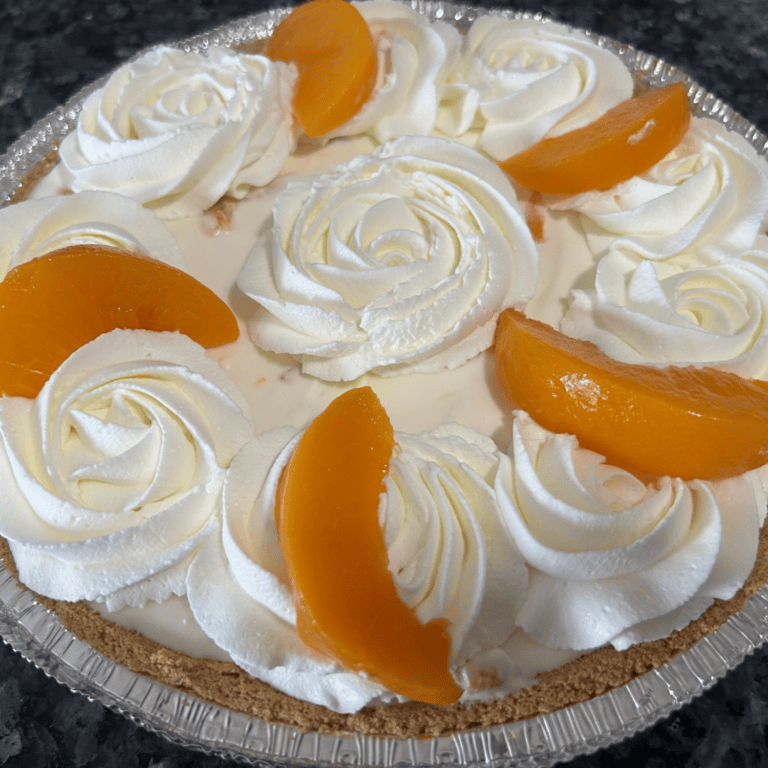 Easy No-Bake Peaches and Cream Pie