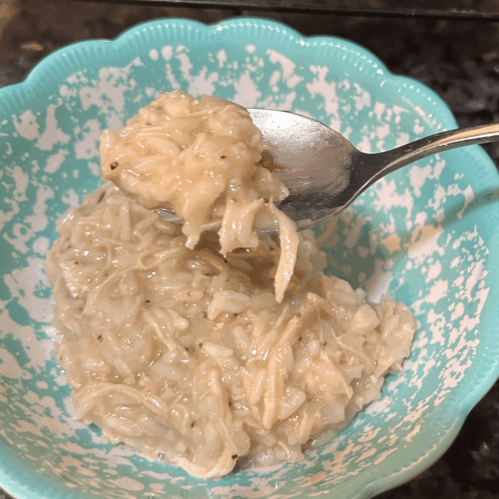 Grandma’s Easy Chicken and Rice Casserole