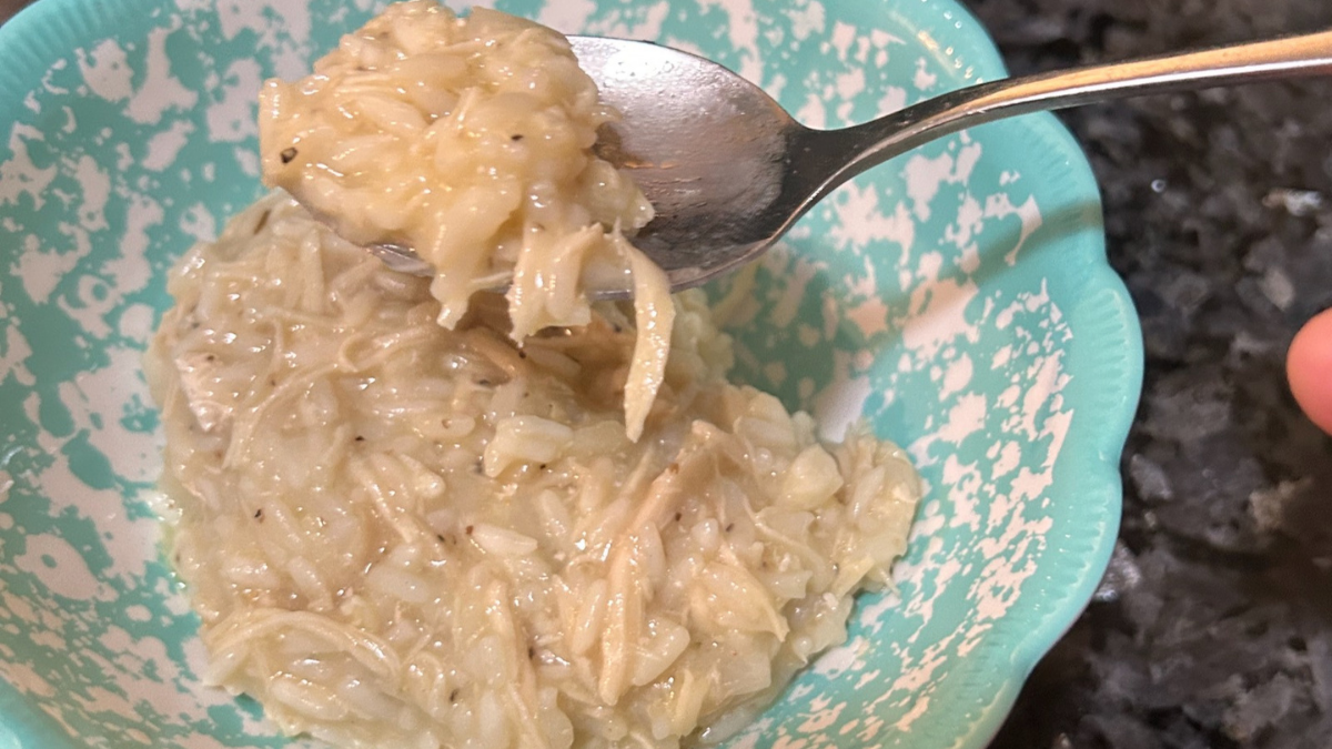 Grandma’s Easy Chicken and Rice Casserole