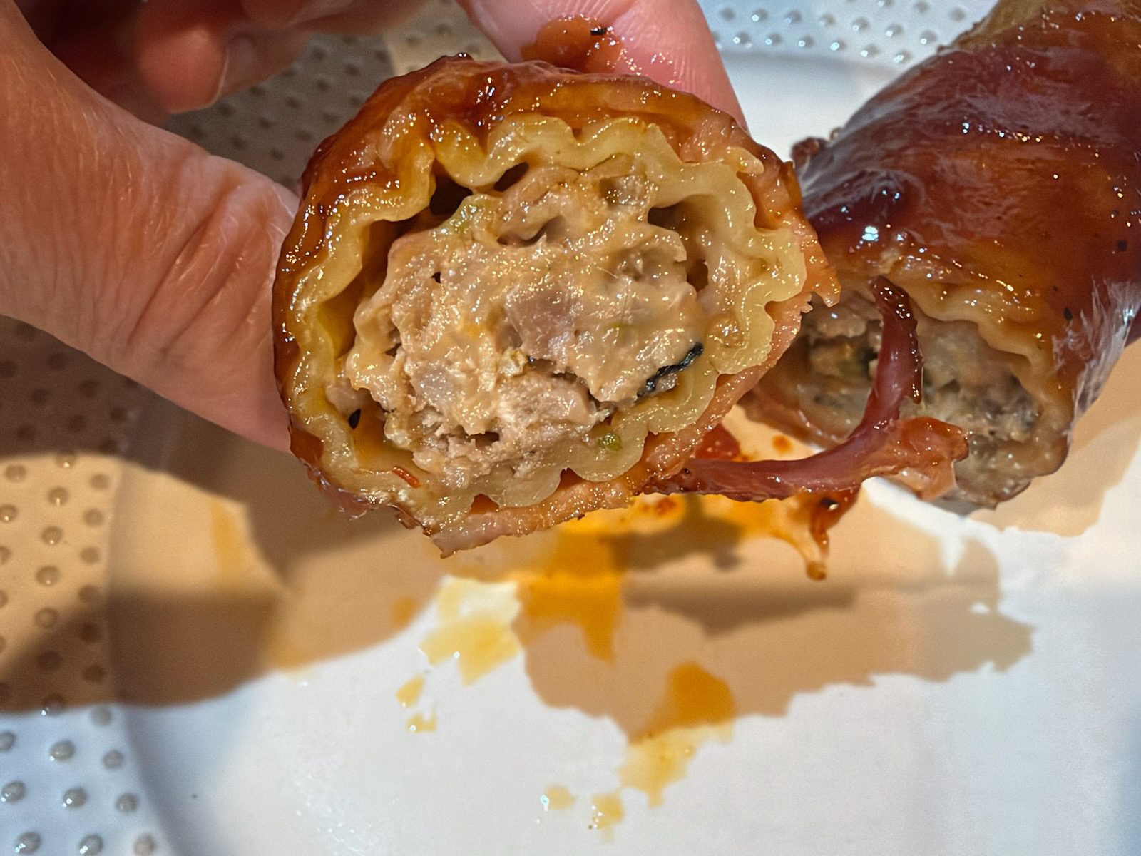 Smoked Shotgun Shells (Bacon-Wrapped Manicotti) ingerior view