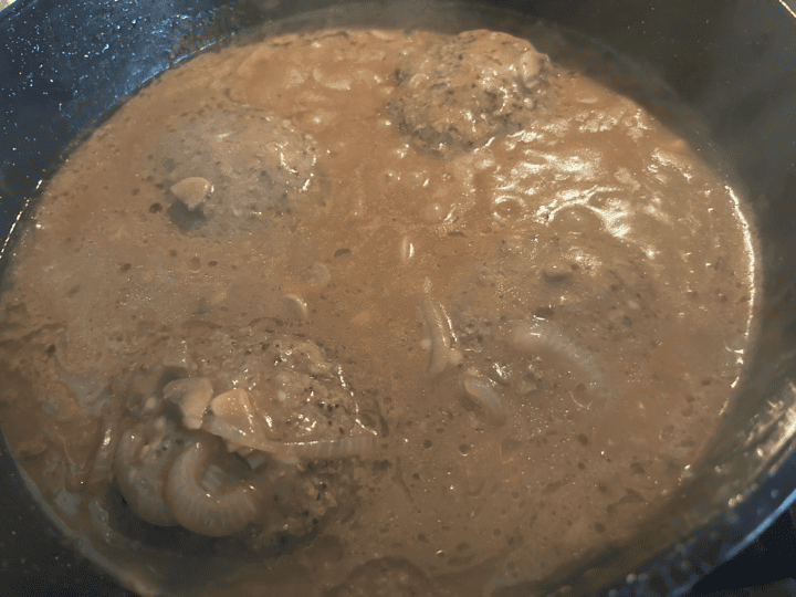 Easy Salisbury Steak with Mushroom Gravy