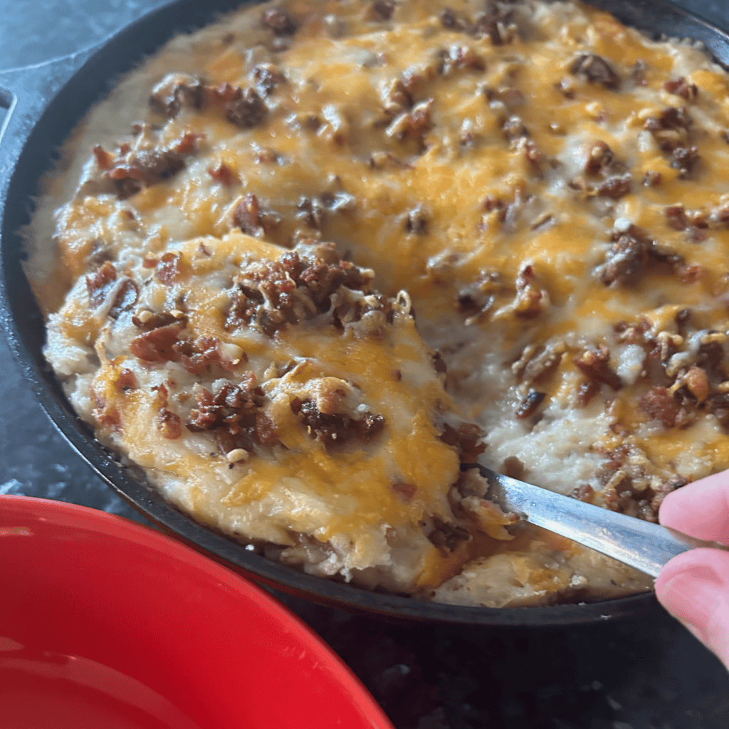 Easy Loaded Mashed Potatoes with Bacon and Cheese