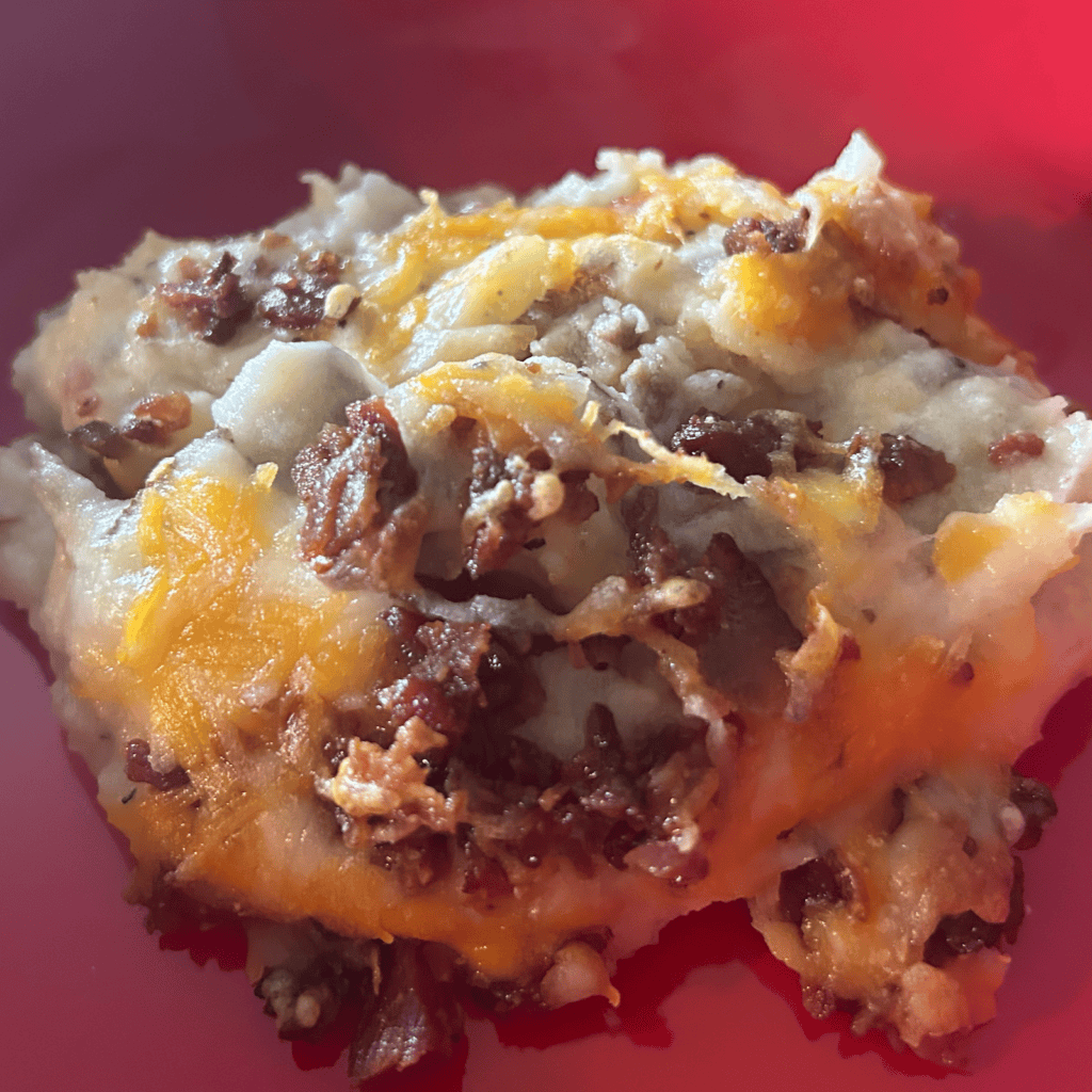 Easy Loaded Mashed Potatoes with Bacon and Cheese