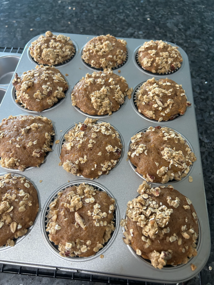 Easy Peach Streusel Muffins