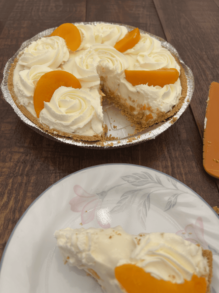 peaches and cream pie