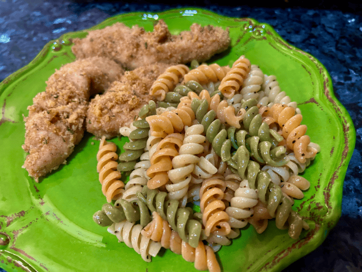Homemade Shake and Bake Chicken (Easy DIY Copycat Recipe)