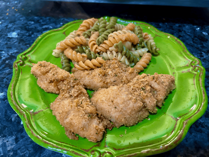 Homemade Shake and Bake Chicken (Easy DIY Copycat Recipe)