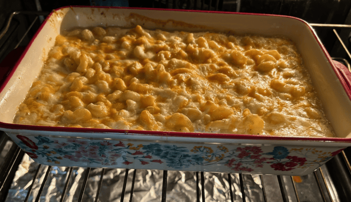 Old-Fashioned Baked Macaroni and Cheese