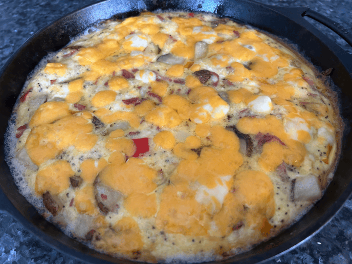 Cast Iron Ham and Potato Breakfast Skillet