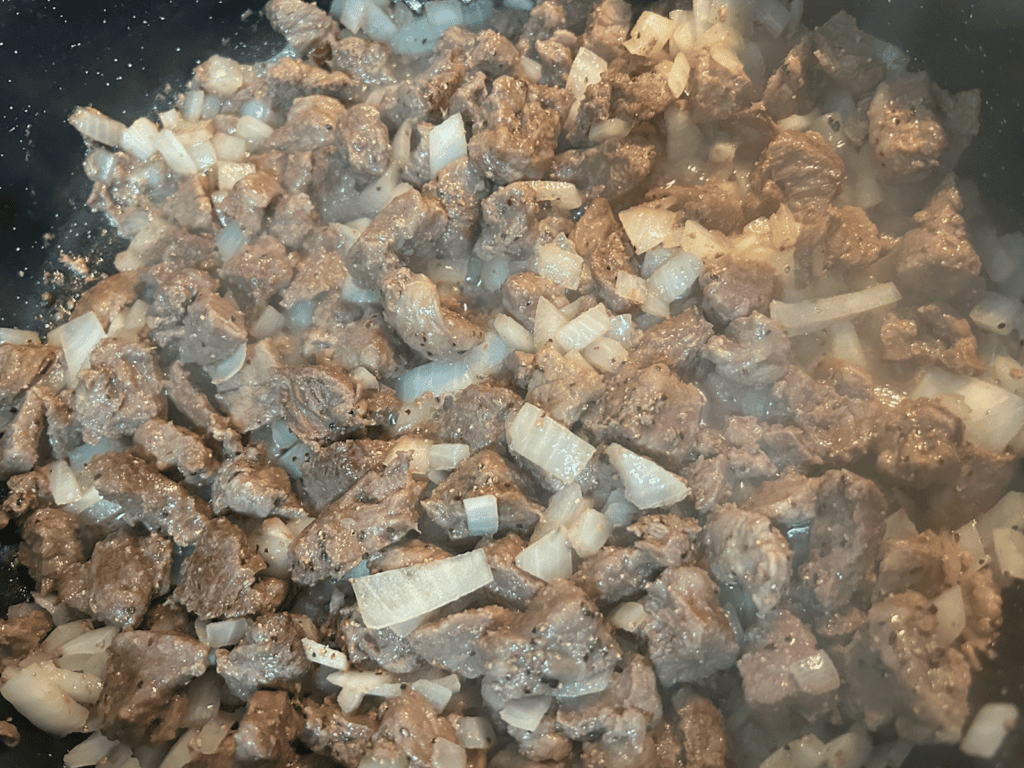 stew meat with onions