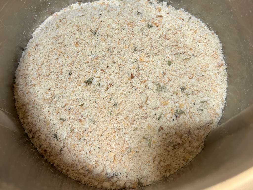 crushed bread crumbs with seasoning