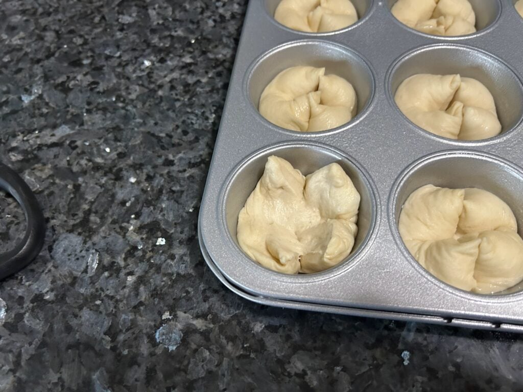 Making Easy Caramel Apple Dumplings with Cinnamon Sugar 