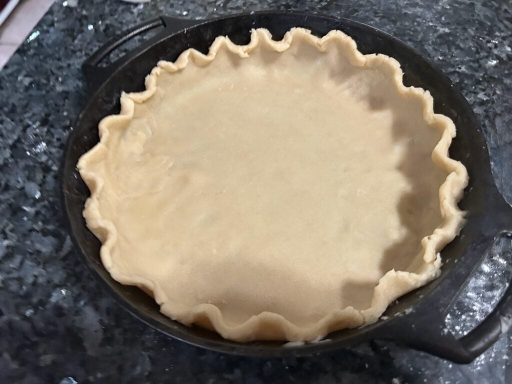 pie crust in cast iron skillet