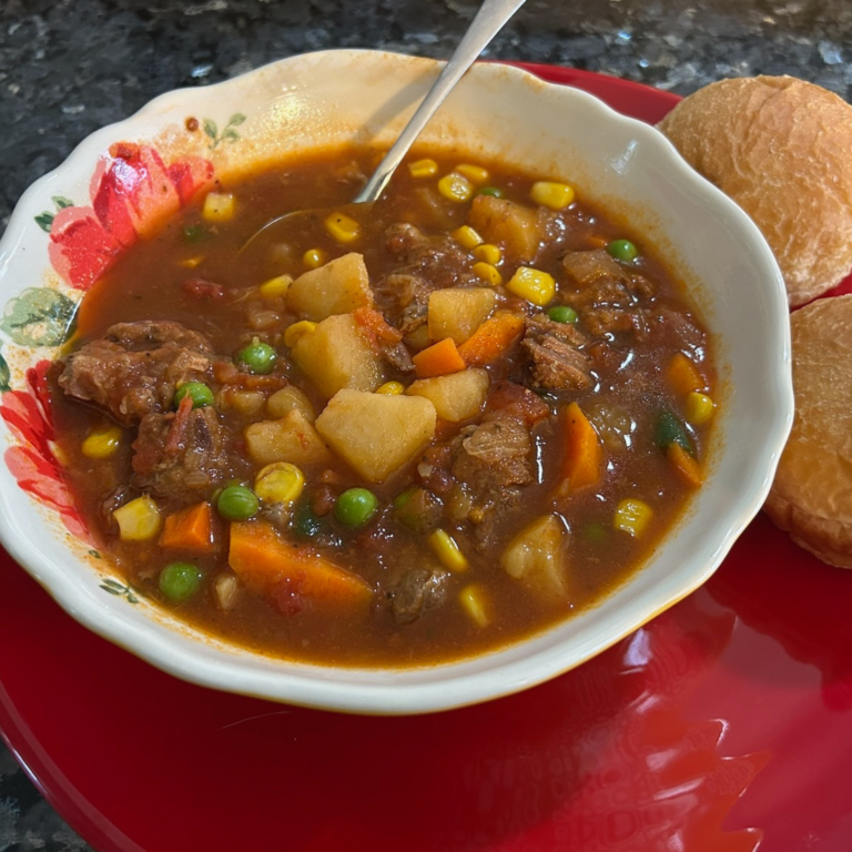 Old-Fashioned Homemade Vegetable Beef Soup
