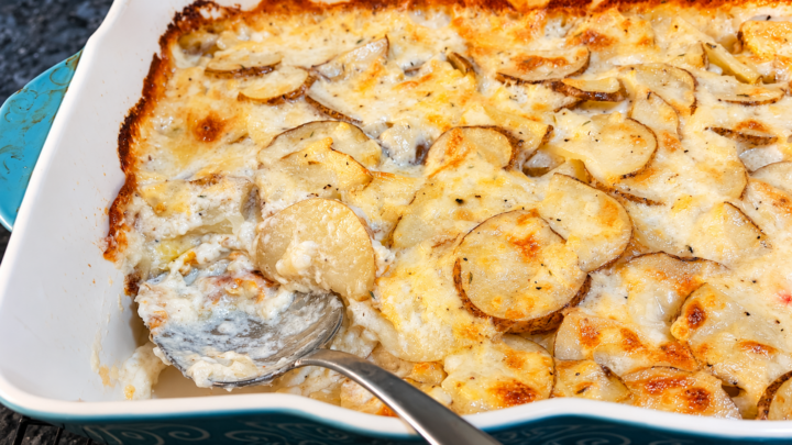 Old-Fashioned Creamy Scalloped Potatoes